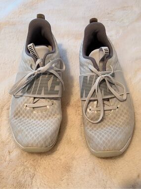 Nike Renew Gray Women’s 9.5